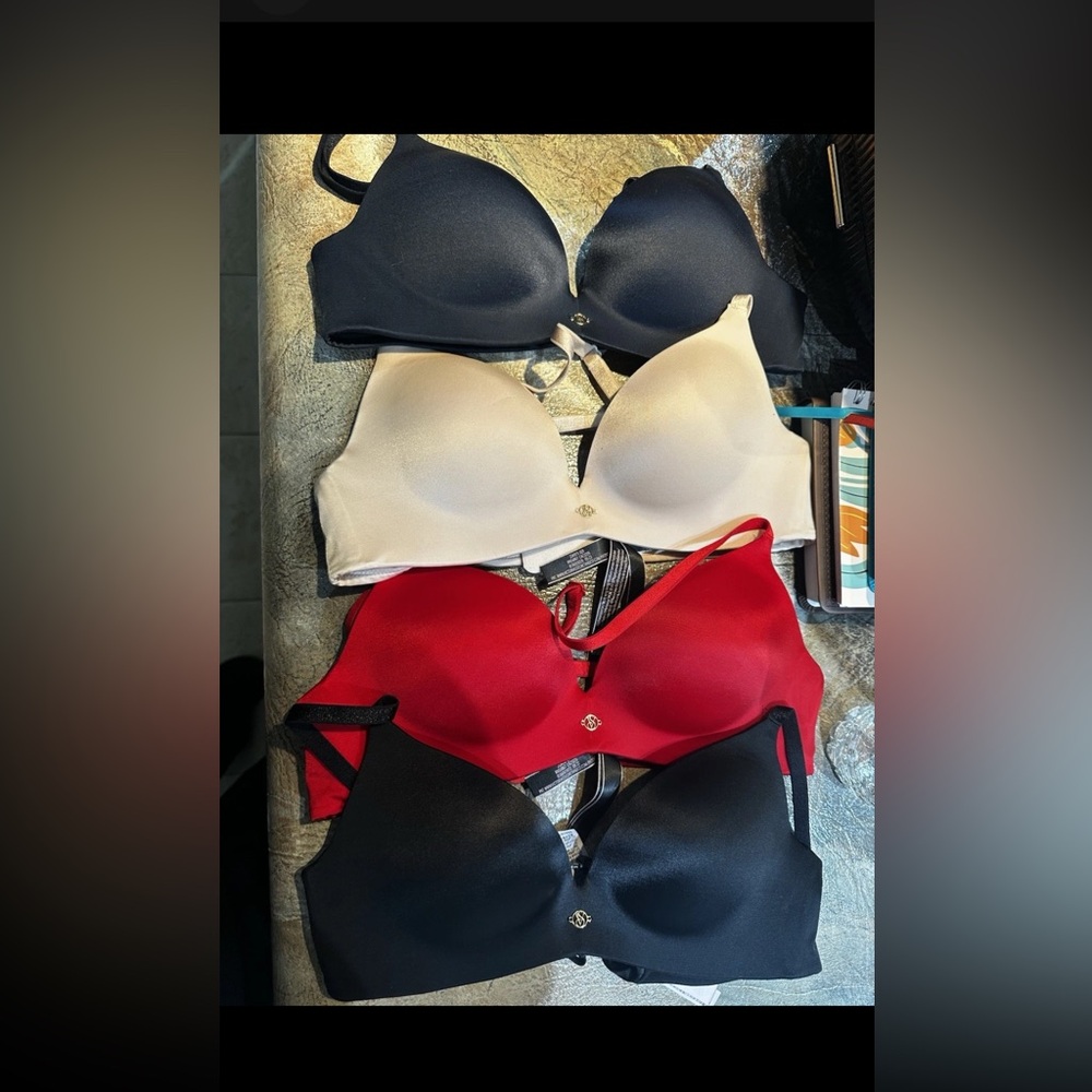 Bundle Four Victoria secret VS so obsessed padded push up bras. 34A. NWOT